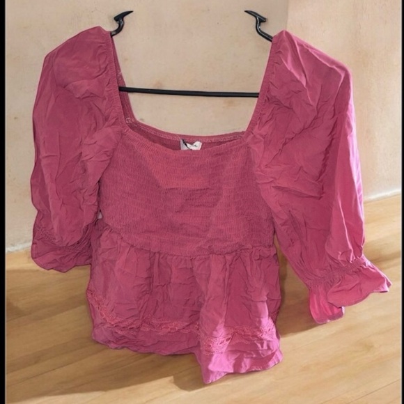 Top - Picture 1 of 7